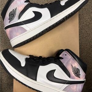 Jordan 1 Mid SE Zen Master - Black, White, and Pink Sneakers
